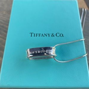 Tiffany & Co Oval Necklace